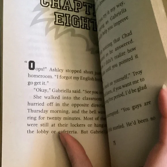 Three Disney Channel Books - Picture 7 of 10